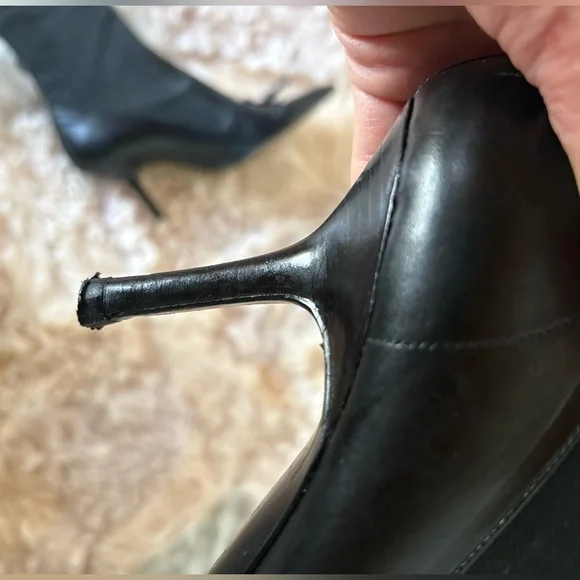 Yves Saint Laurent Black Heeled Boots - Picture 6 of 8